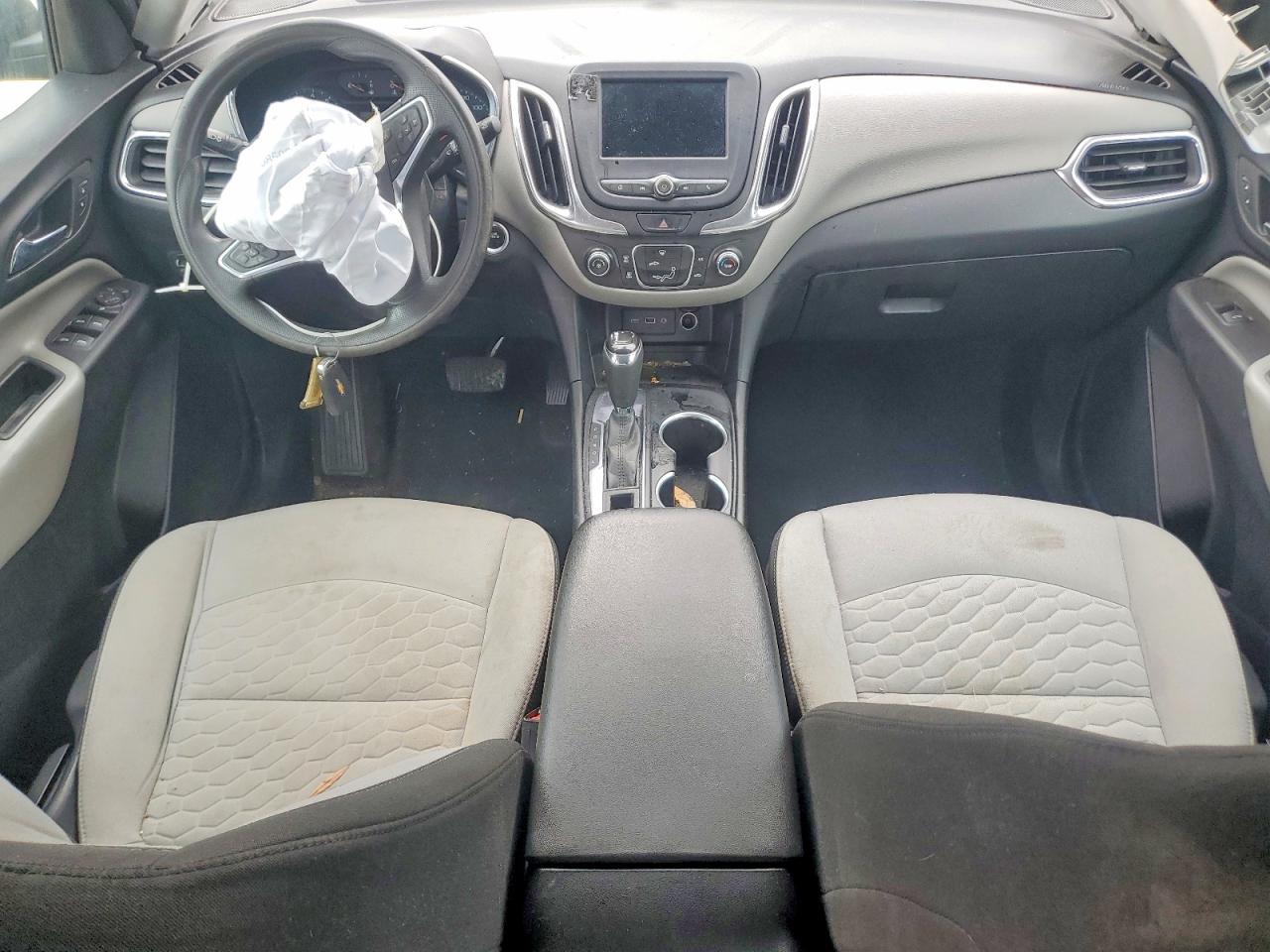 2020 Chevrolet Equinox Ls - zdjęcie 8