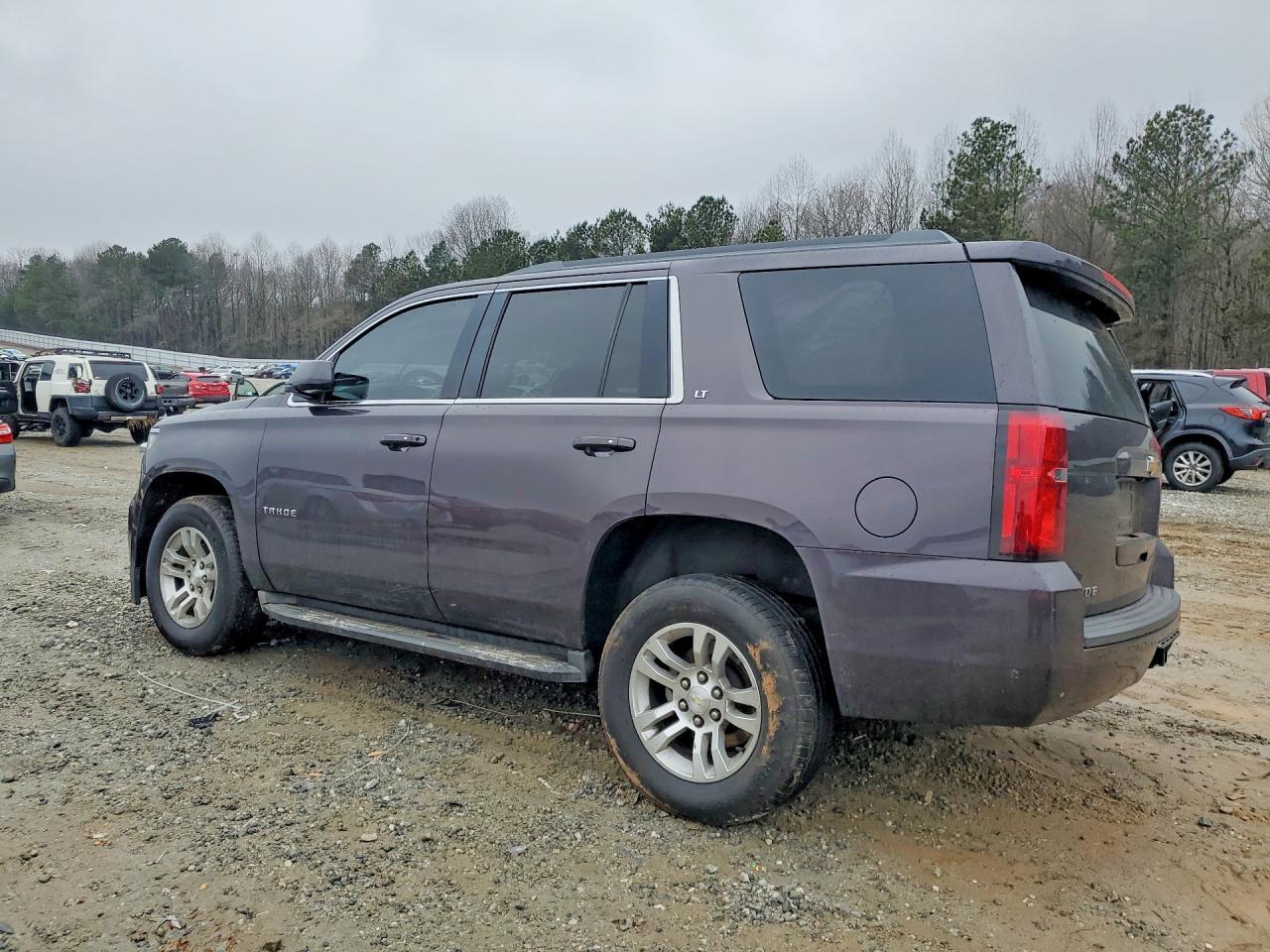 2016 Chevrolet Tahoe K1500 Lt - zdjęcie 2