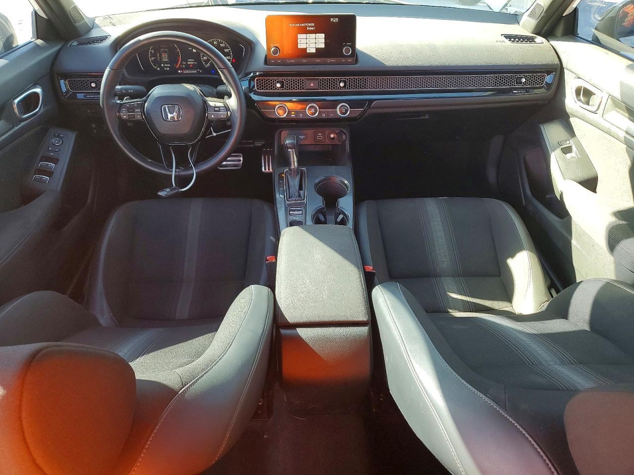 2023 Honda Civic Sport - zdjęcie 8