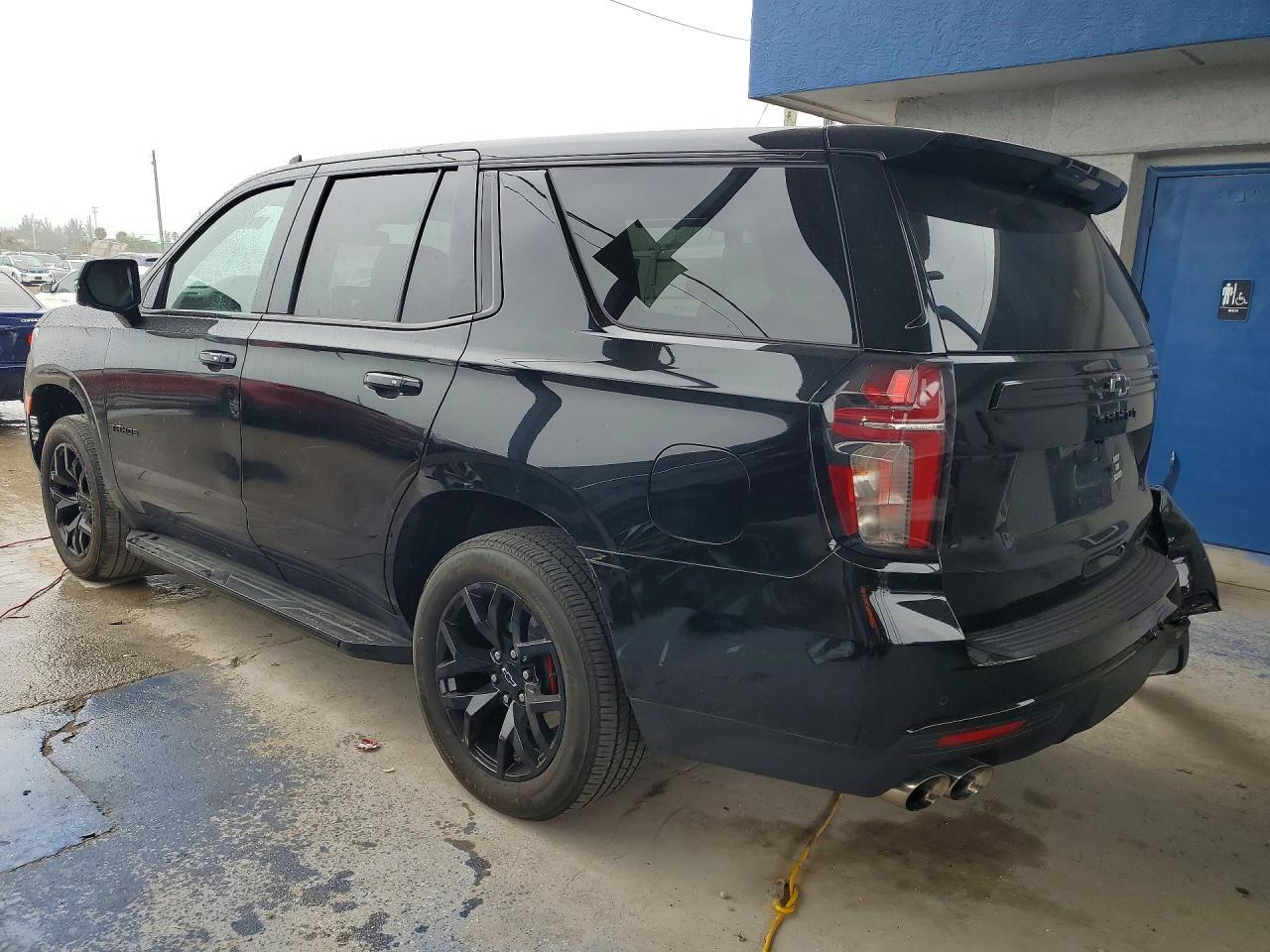 2024 Chevrolet Tahoe K1500 Rst - zdjęcie 2