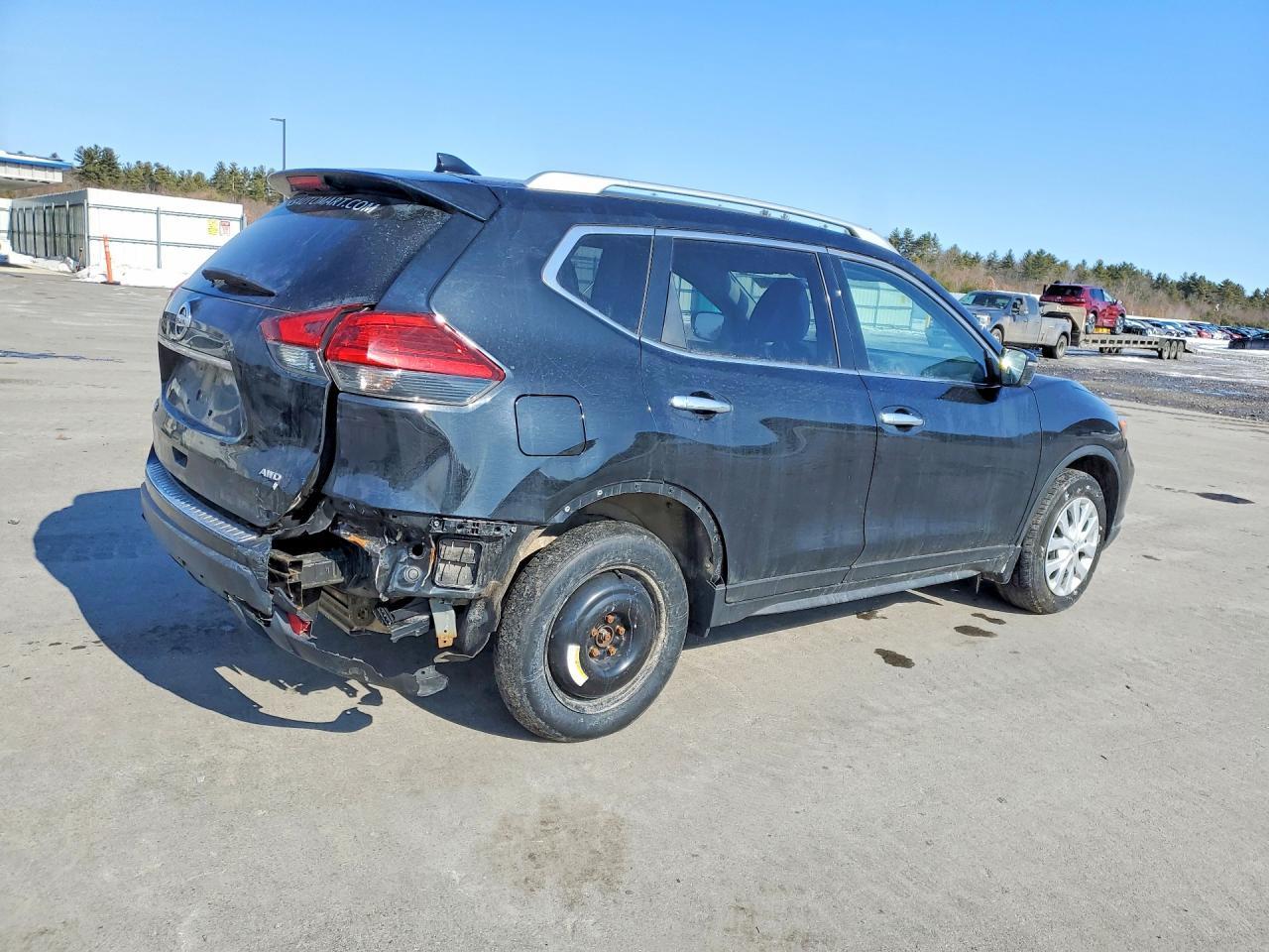 2017 Nissan Rogue S - zdjęcie 3