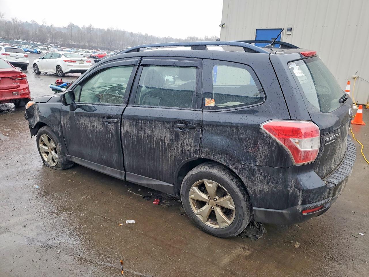 2015 Subaru Forester 2.5I - zdjęcie 2