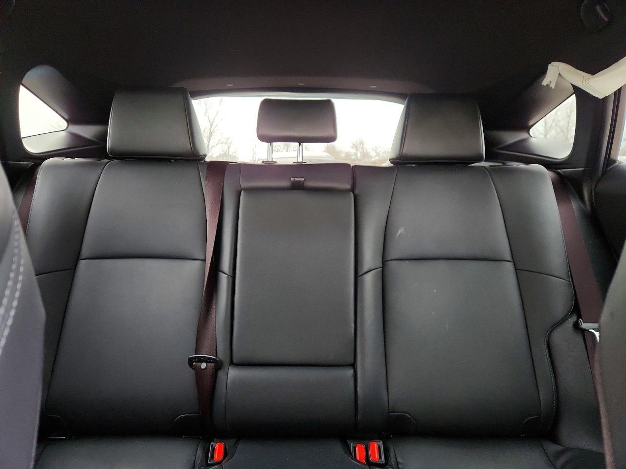 2022 Toyota Venza Xle - zdjęcie 10