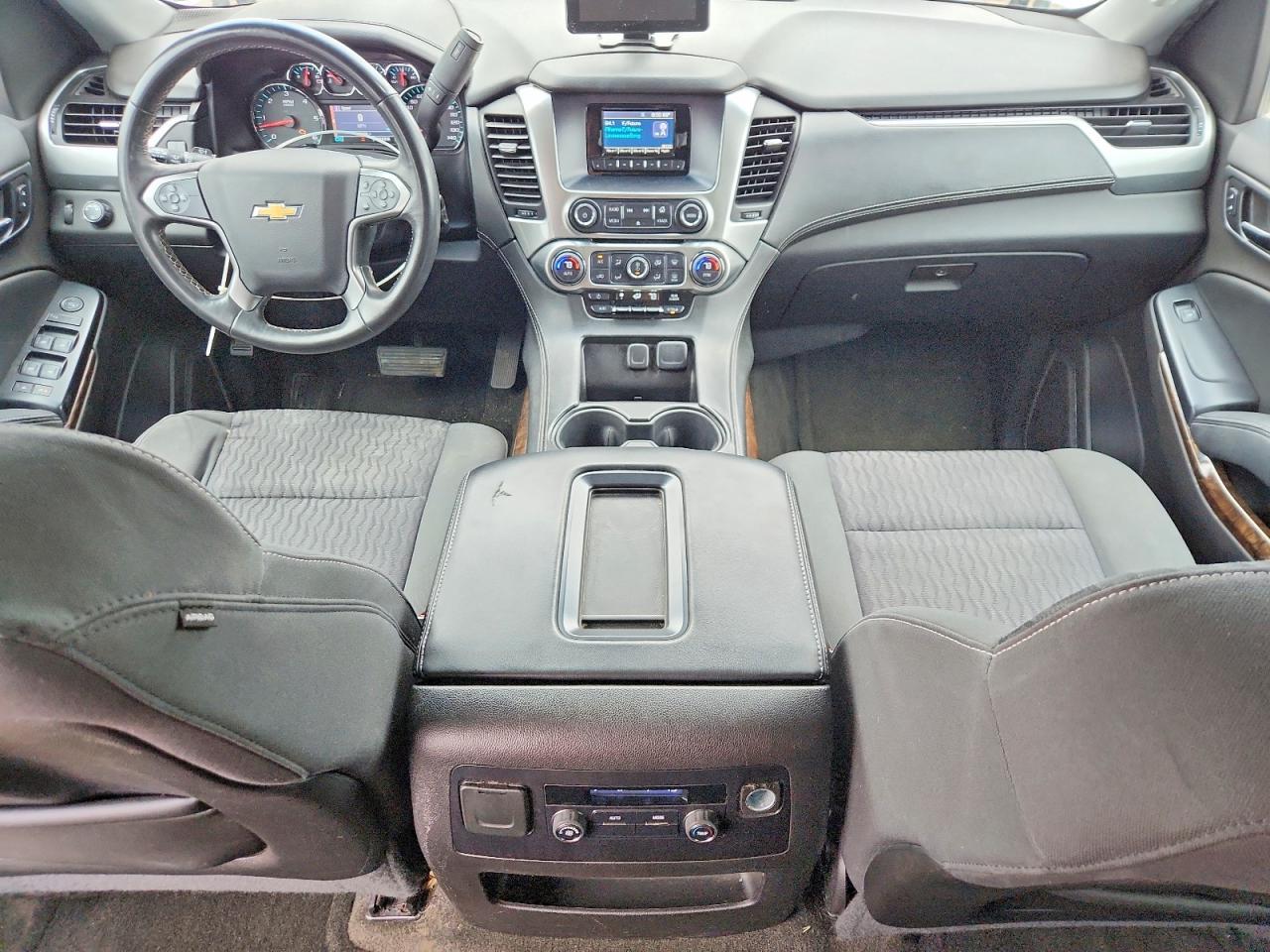 2015 Chevrolet Tahoe C1500 Ls - zdjęcie 8