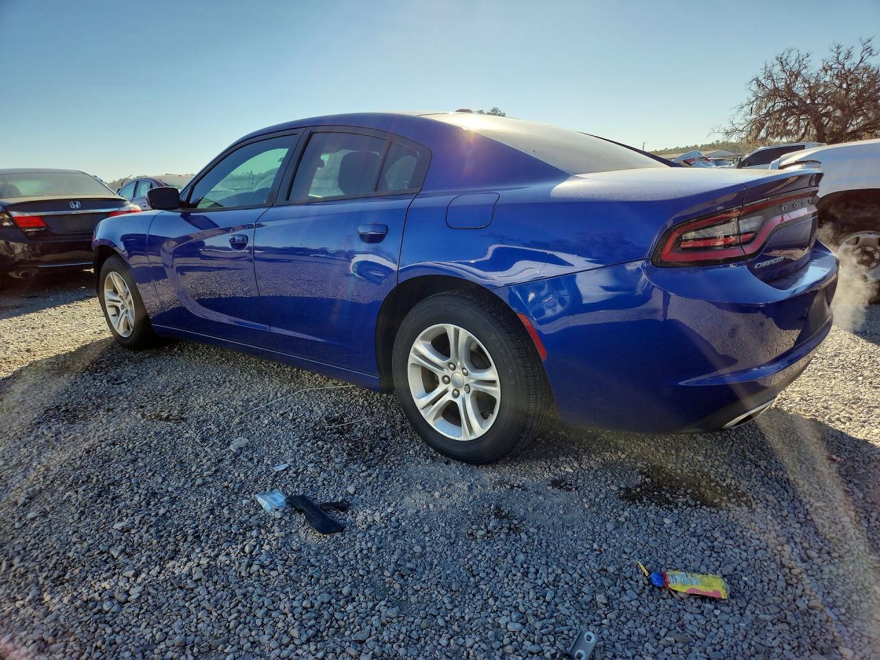 2020 Dodge Charger Sxt - zdjęcie 2