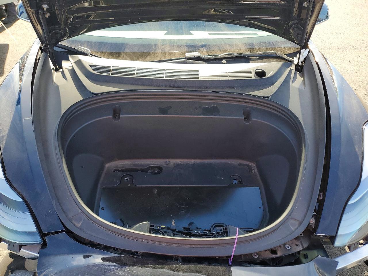 2018 Tesla Model 3 - zdjęcie 11