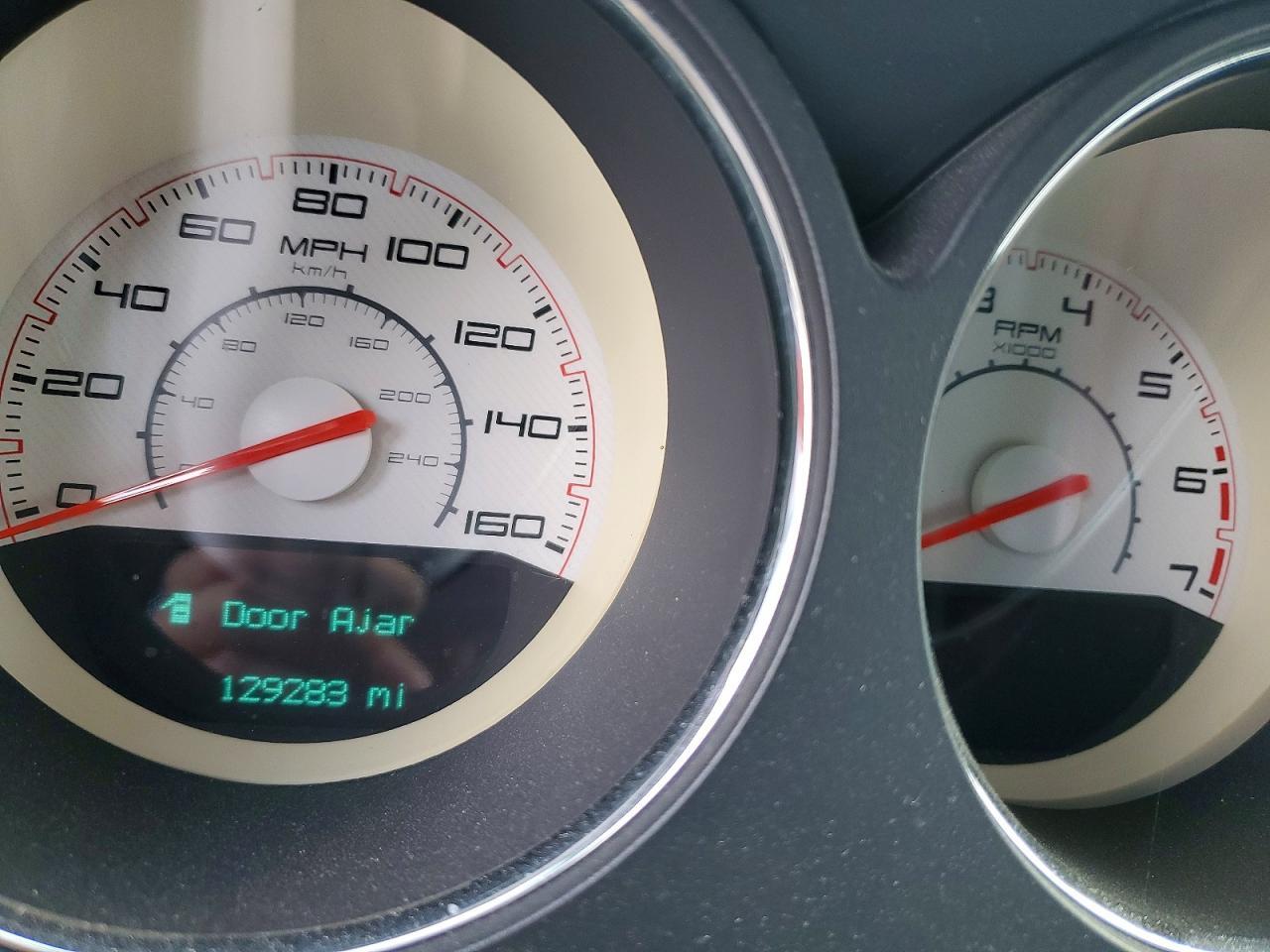 2013 Dodge Challenger R/T - zdjęcie 9