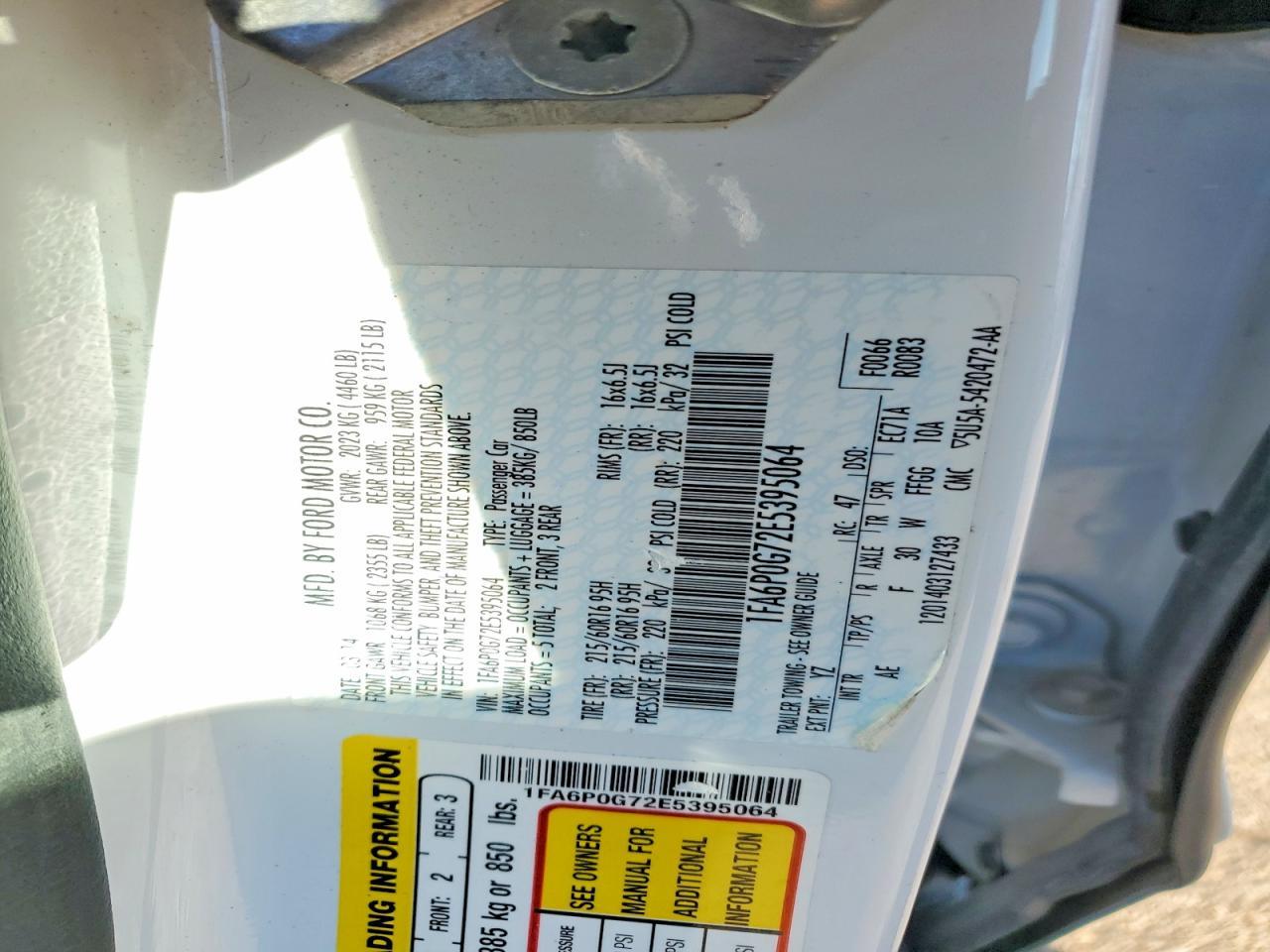 2014 Ford Fusion S - zdjęcie 12