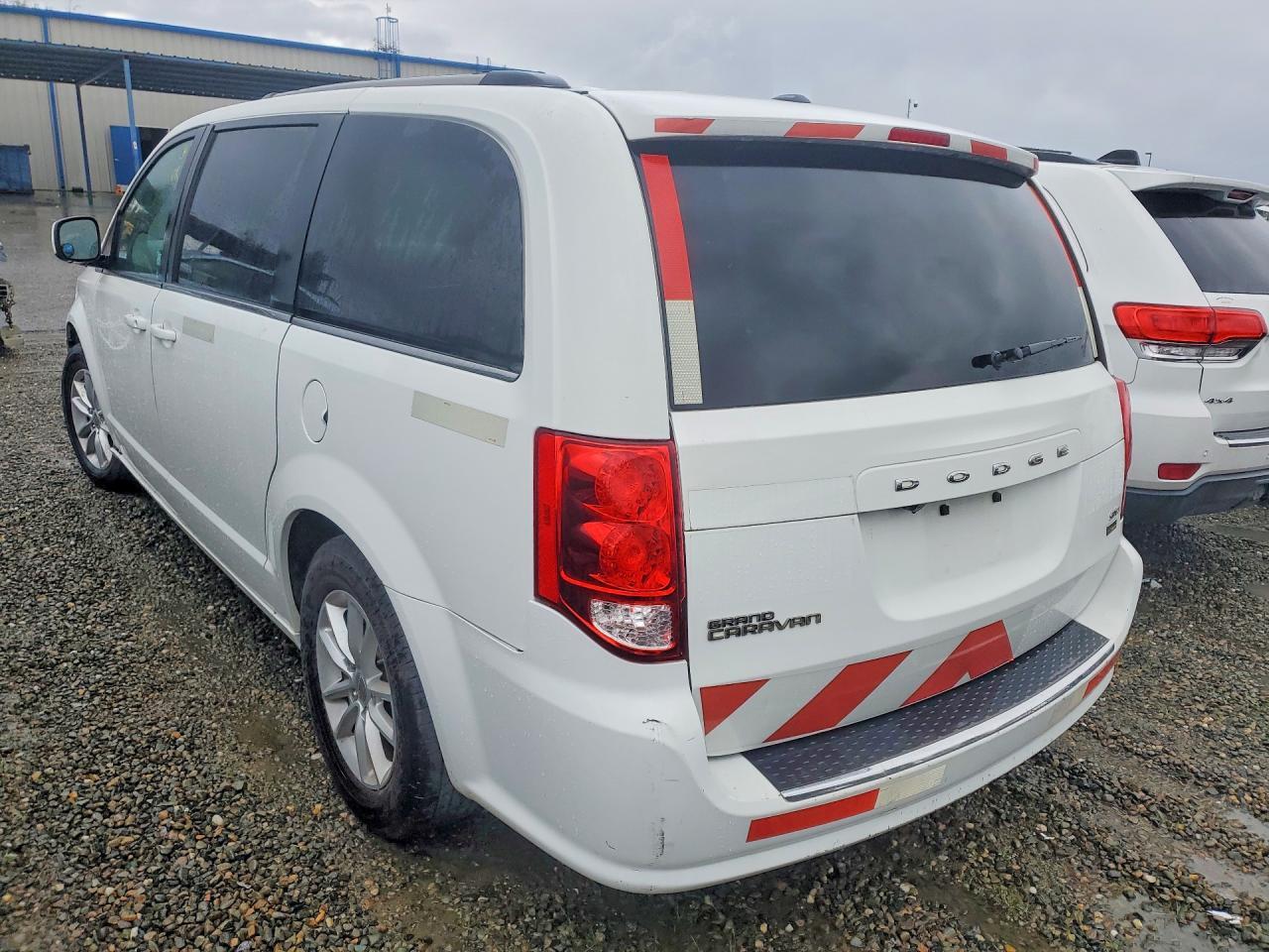 2019 Dodge Grand Caravan Sxt - zdjęcie 2