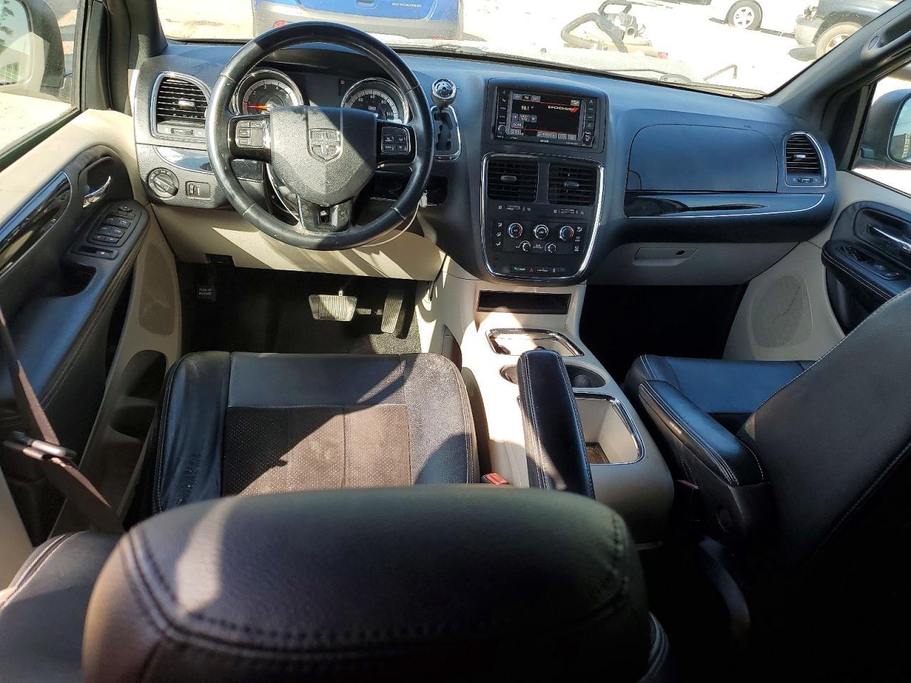 2014 Dodge Grand Caravan Sxt - zdjęcie 8