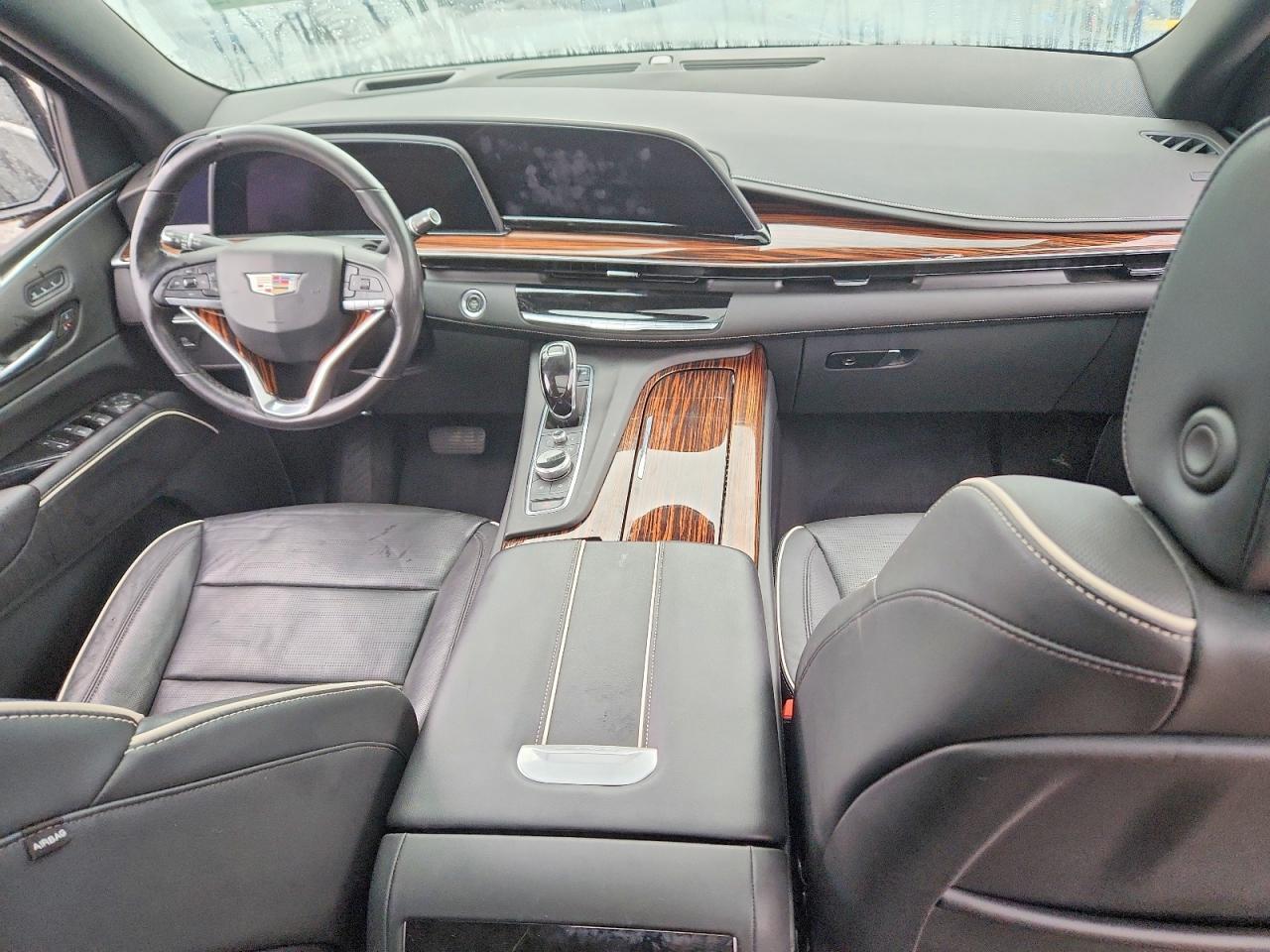 2021 Cadillac Escalade Premium Luxury - zdjęcie 8