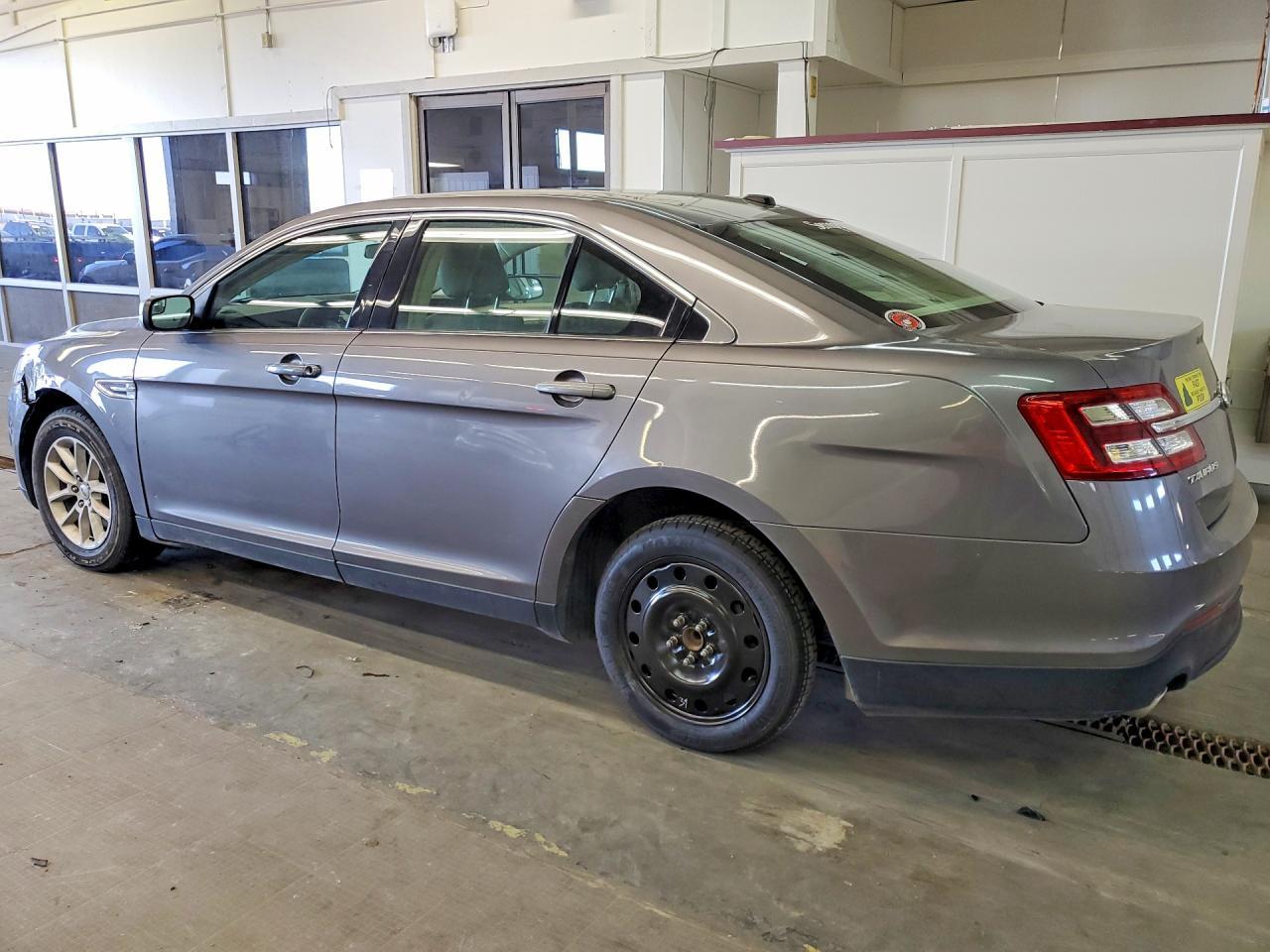 2013 Ford Taurus Se - zdjęcie 2