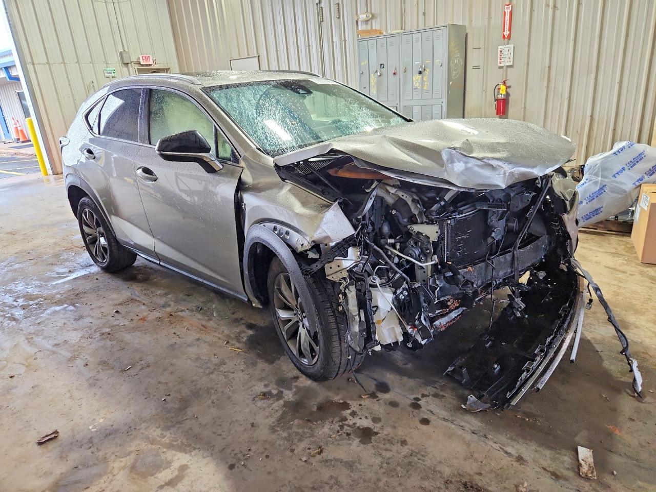 2021 Lexus Nx 300 F Sport - zdjęcie 4