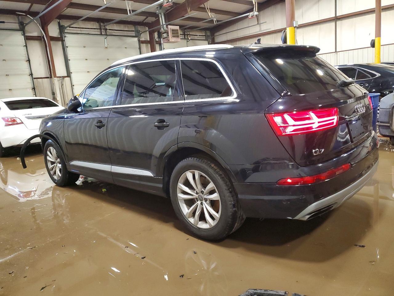 2019 Audi Q7 Premium Plus - zdjęcie 2