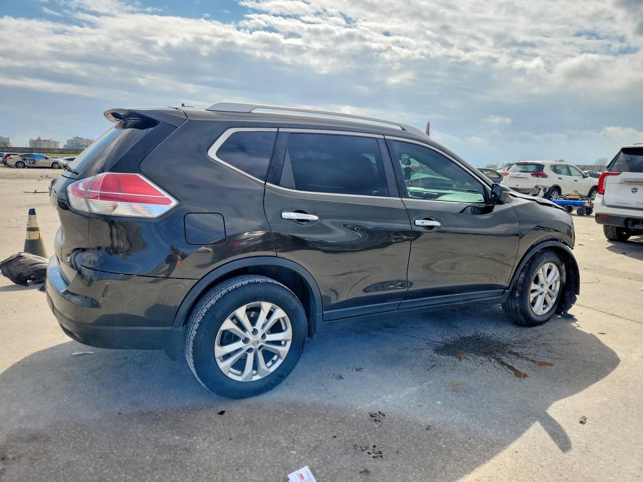 2016 Nissan Rogue S - zdjęcie 3