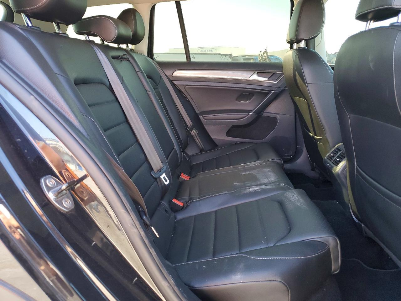 2017 Volkswagen Golf Alltrack S - zdjęcie 10