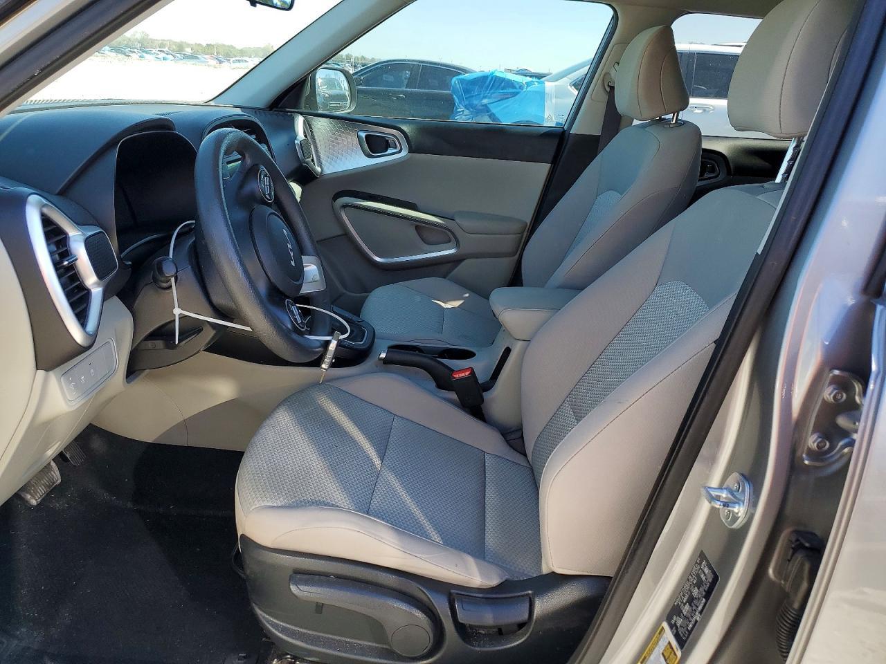 2023 Kia Soul Lx - zdjęcie 7