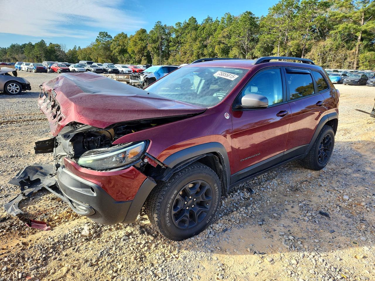 2020 Jeep Cherokee Trailhawk - zdjęcie główne