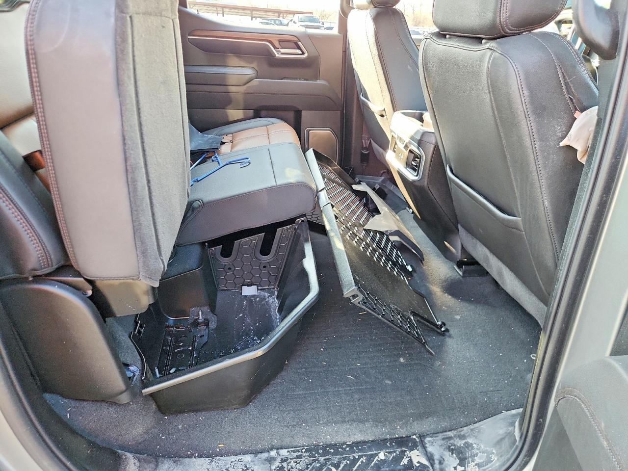 2025 Chevrolet Silverado K1500 High Country - zdjęcie 10