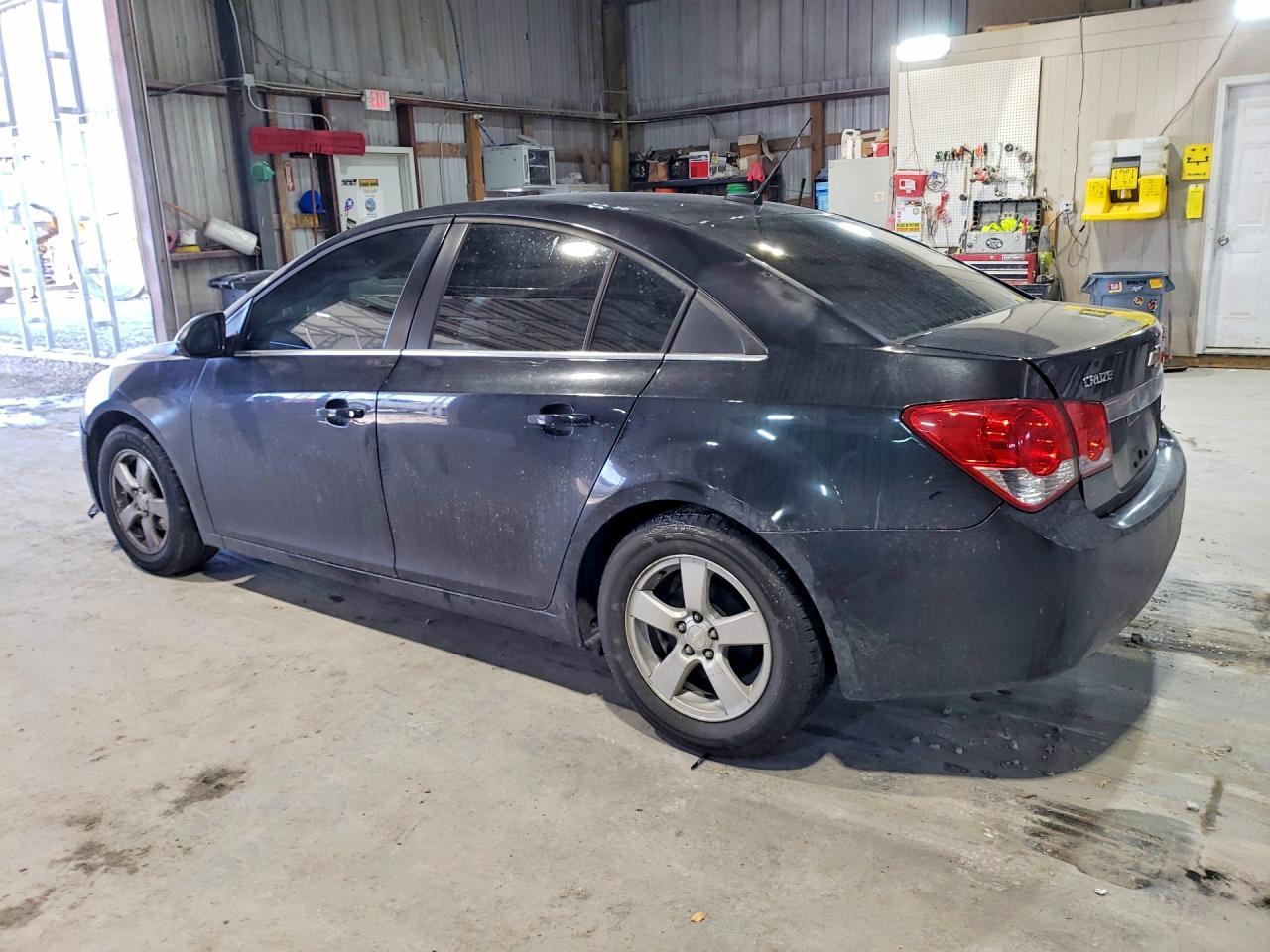 2013 Chevrolet Cruze Lt - zdjęcie 2