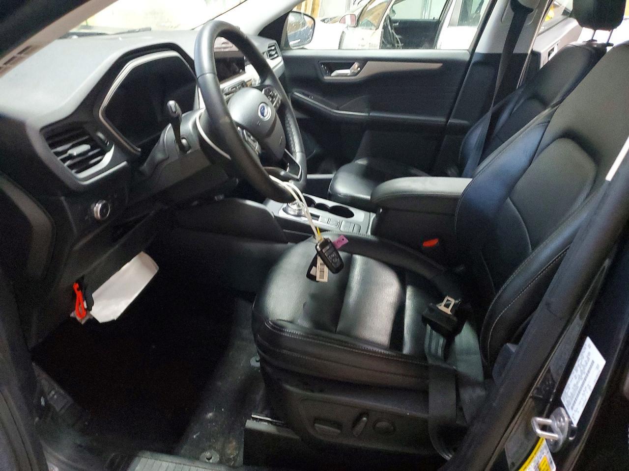 2022 Ford Escape Sel - zdjęcie 7