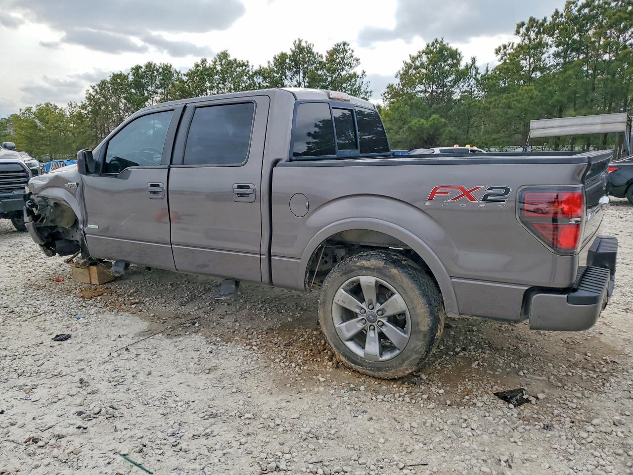 2014 Ford F150 Supercrew - zdjęcie 2