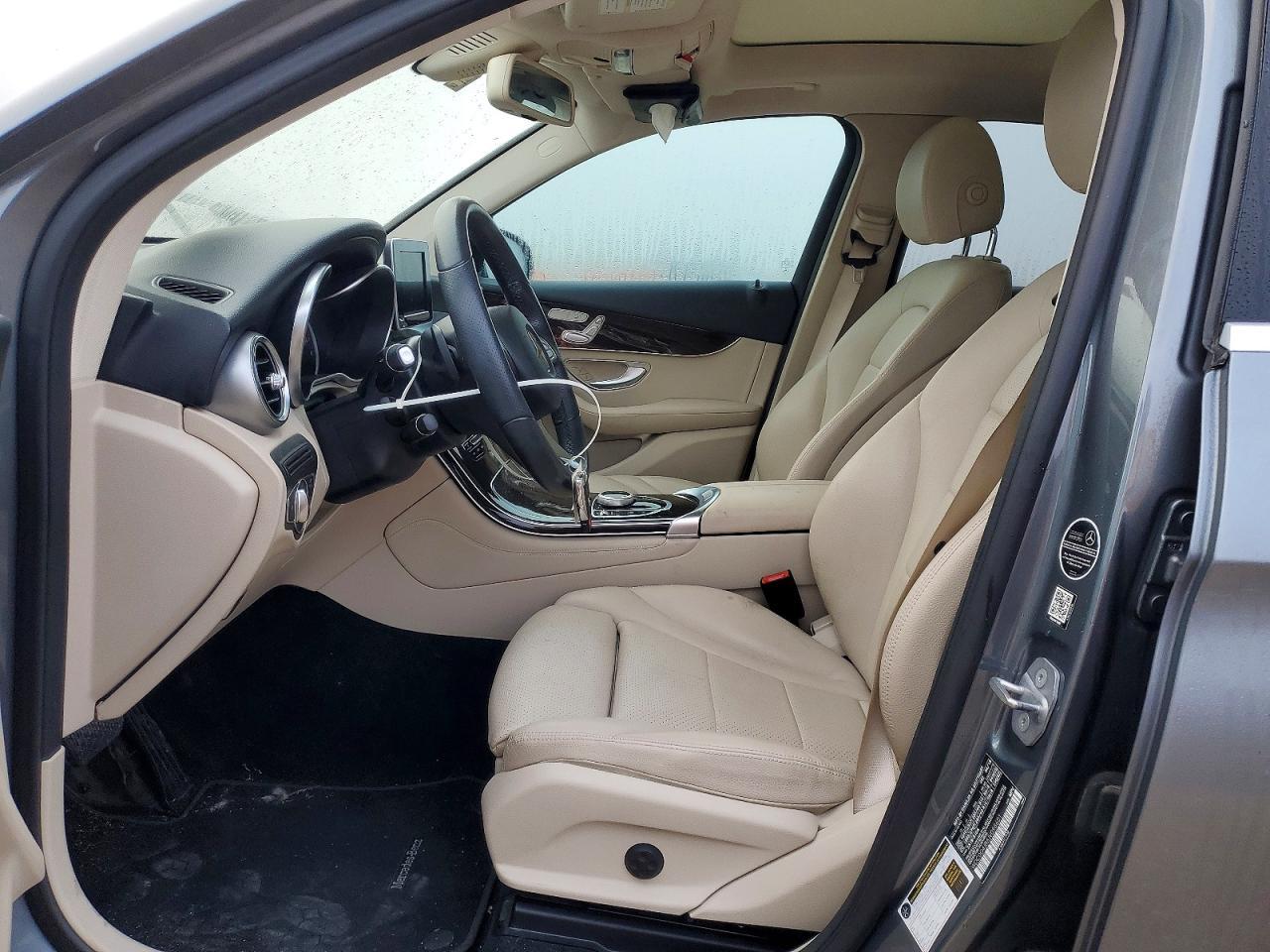 2018 Mercedes-Benz Glc 300 - zdjęcie 7