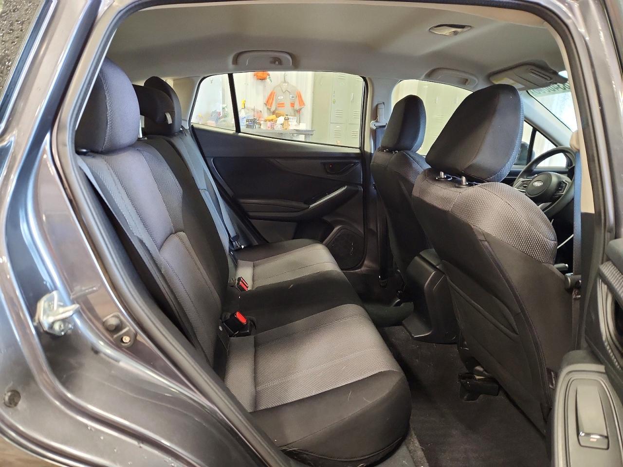 2021 Subaru Impreza Premium - zdjęcie 11