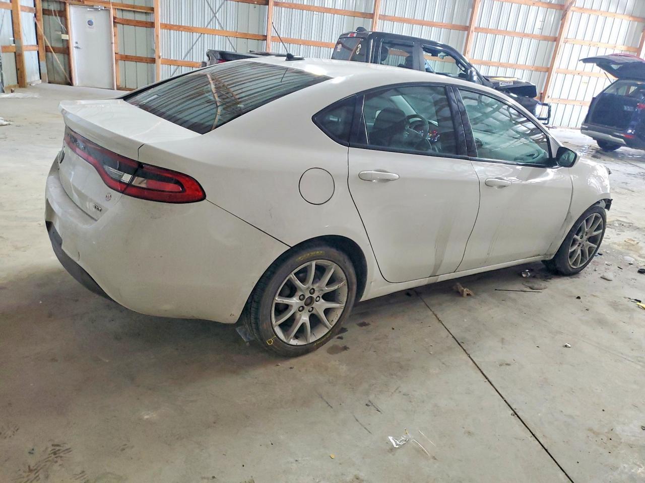 2013 Dodge Dart Sxt - zdjęcie 3