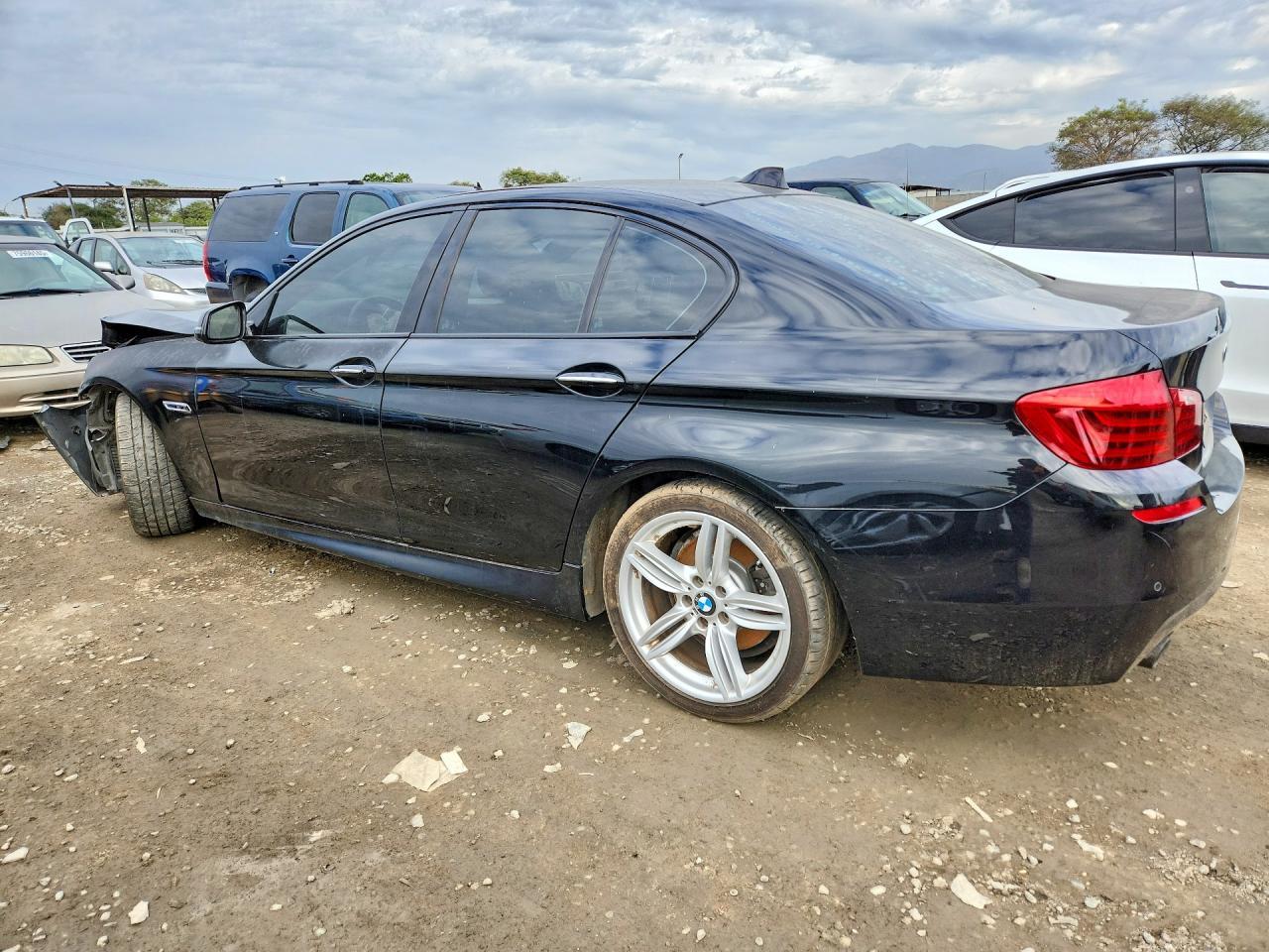 BMW Seria 5 - zdjęcie 2