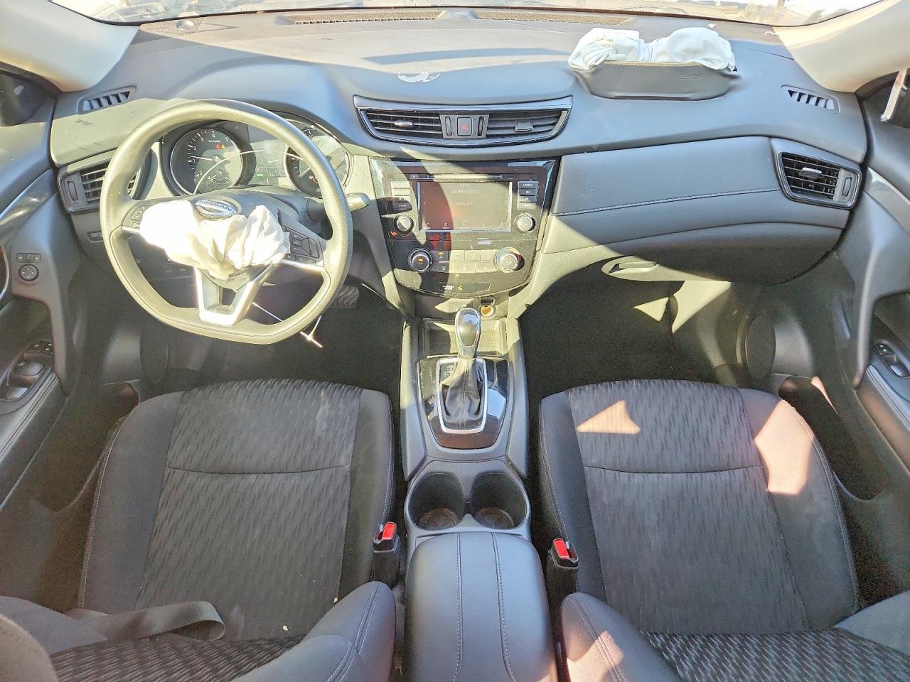 2020 Nissan Rogue S - zdjęcie 8