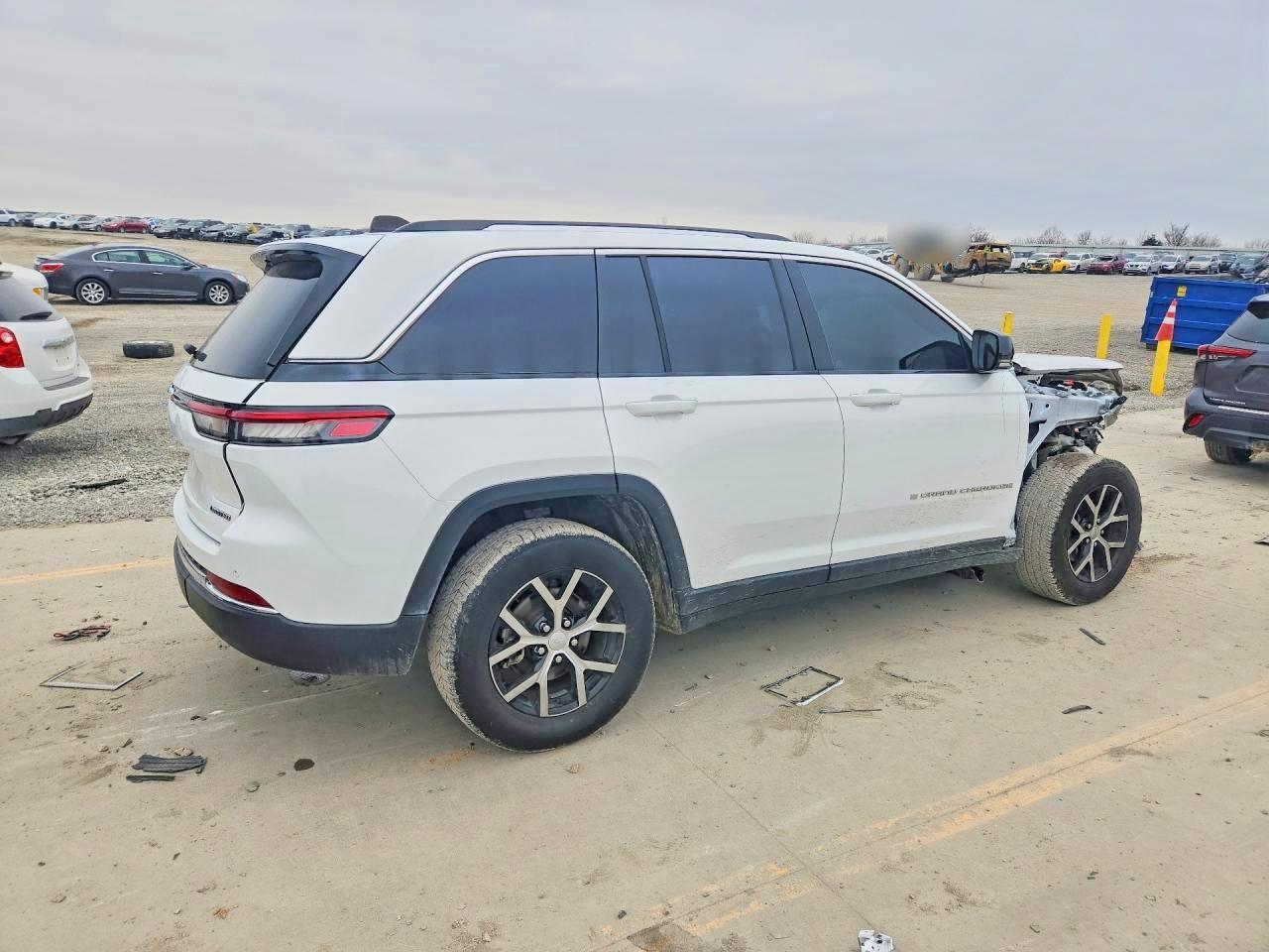 2023 Jeep Grand Cherokee Limited - zdjęcie 3