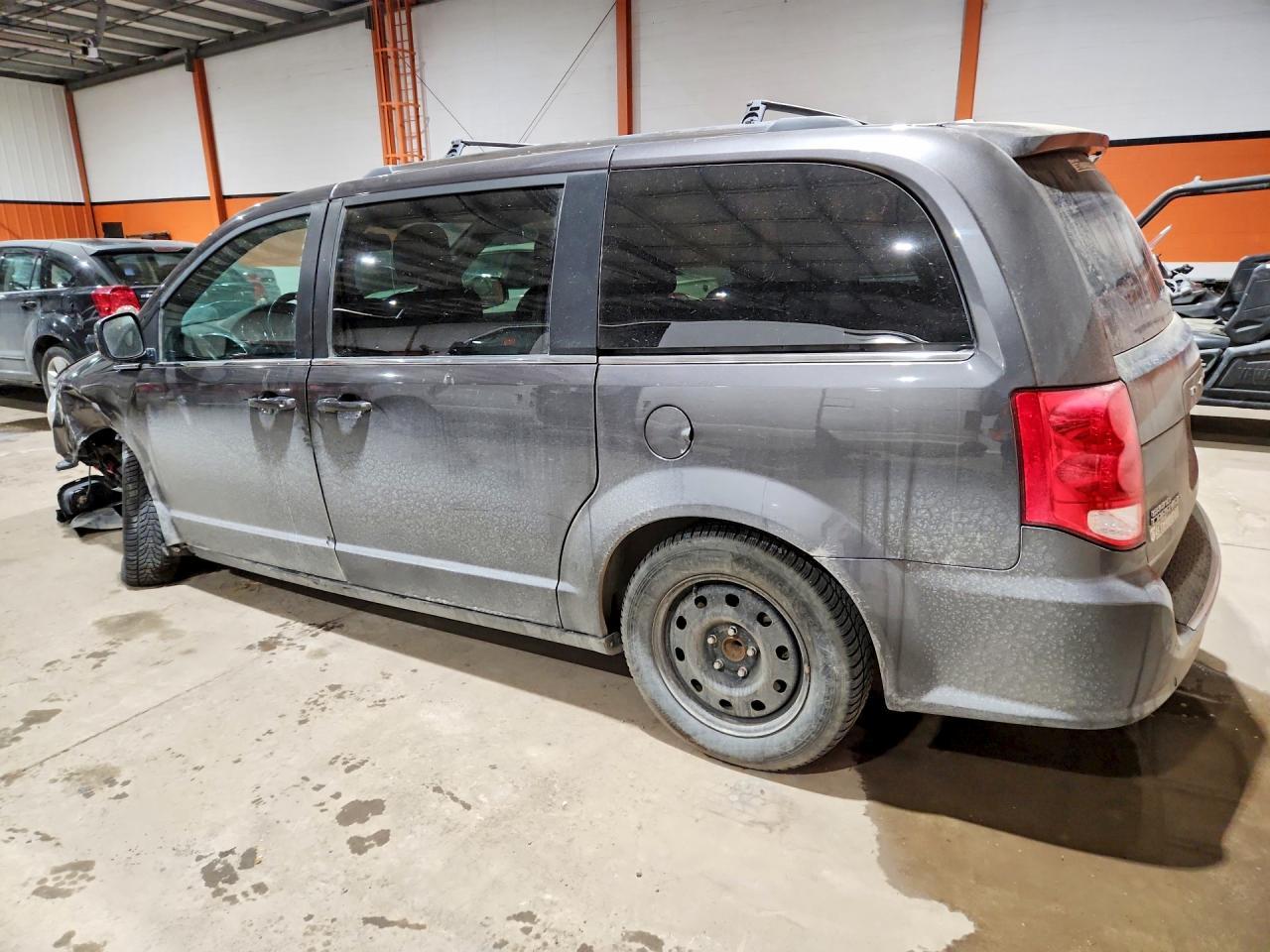 2020 Dodge Grand Caravan Sxt - zdjęcie 2