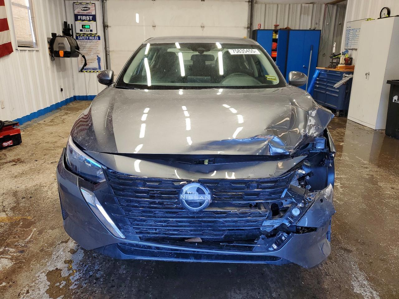 2025 Nissan Sentra Sv - zdjęcie 5