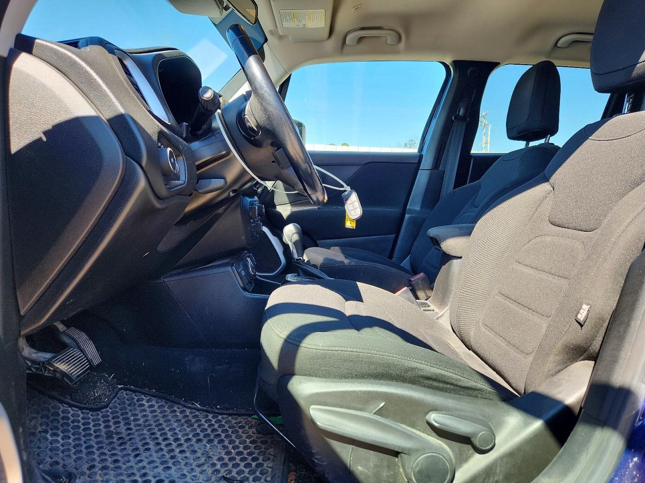 2018 Jeep Renegade Latitude - zdjęcie 7