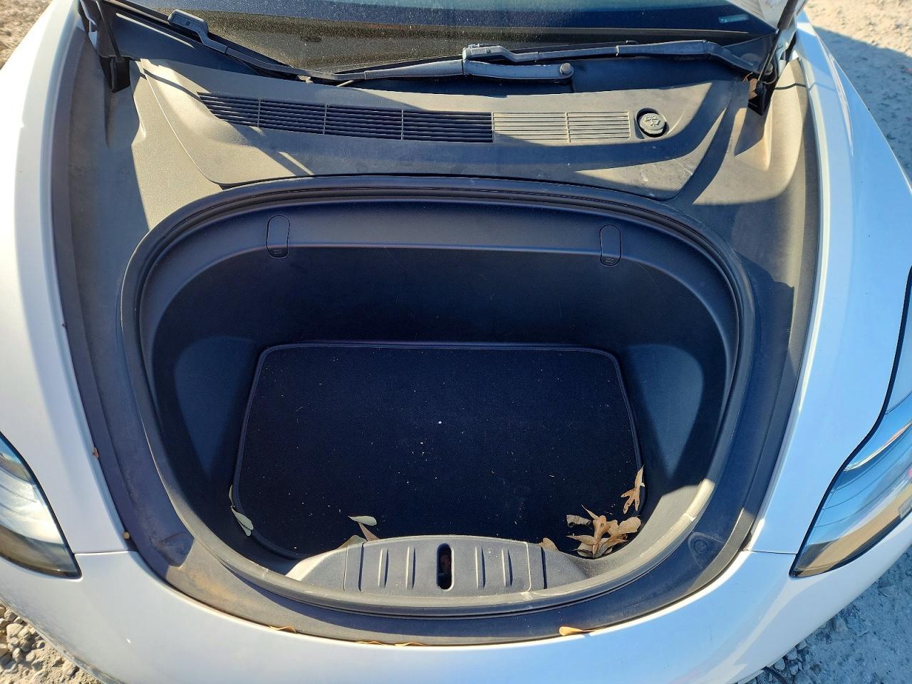 2018 Tesla Model 3 - zdjęcie 11