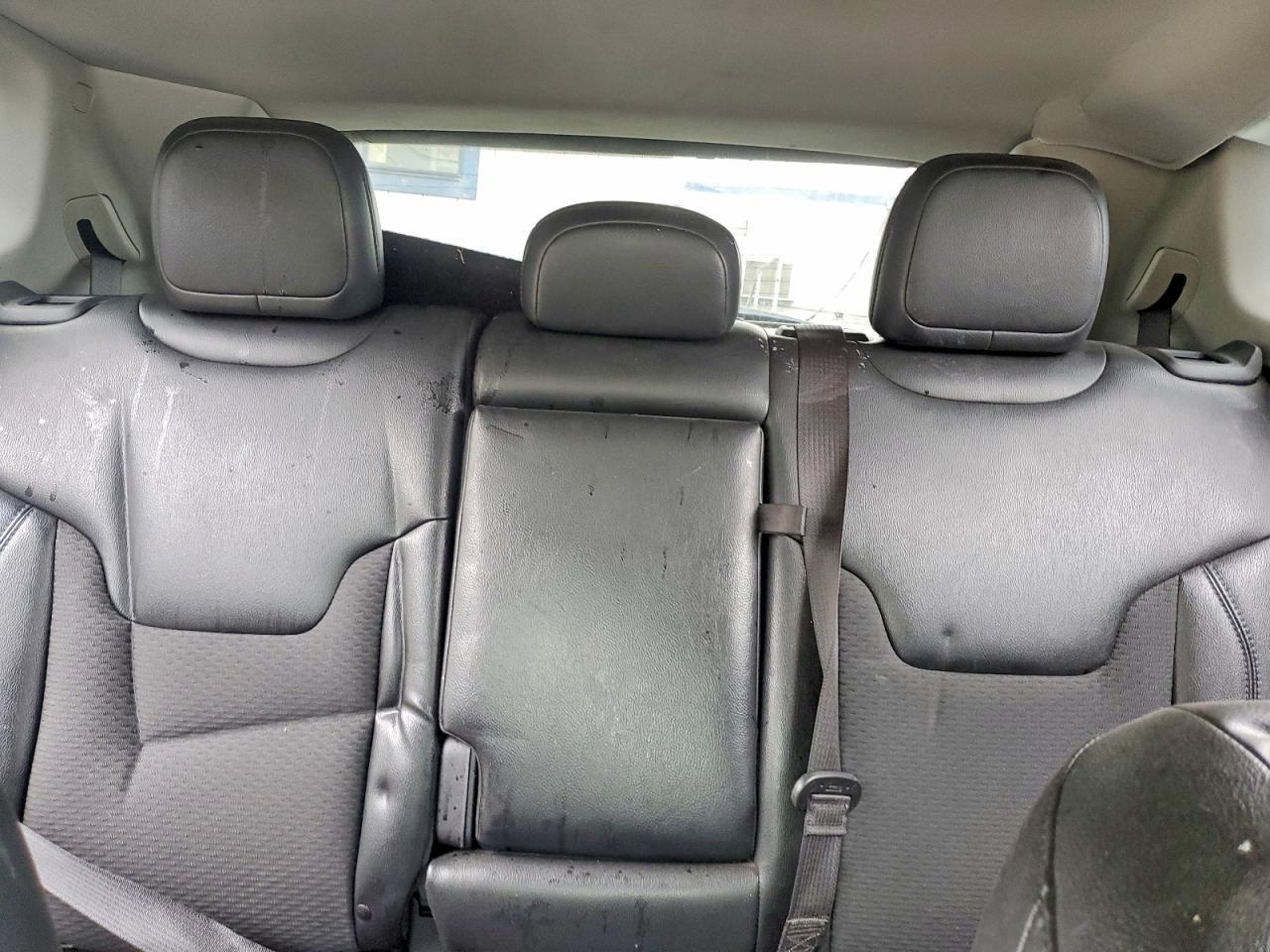 2022 Jeep Compass Latitude - zdjęcie 10