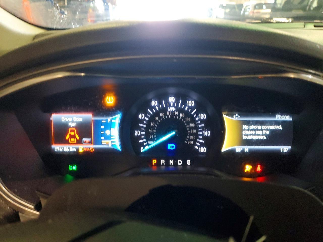 2020 Ford Fusion Se - zdjęcie 9