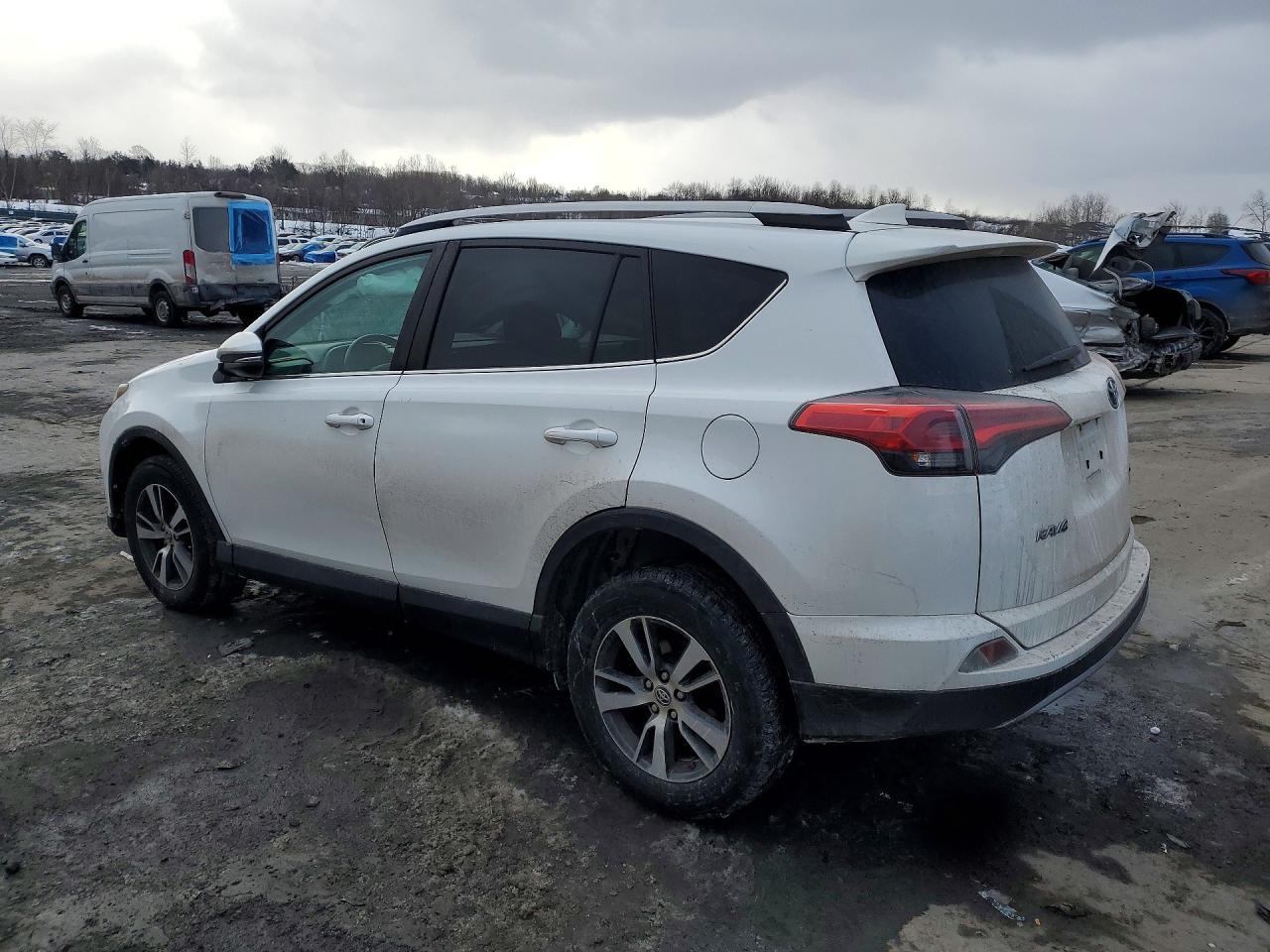 2018 Toyota Rav4 Xle - zdjęcie 2