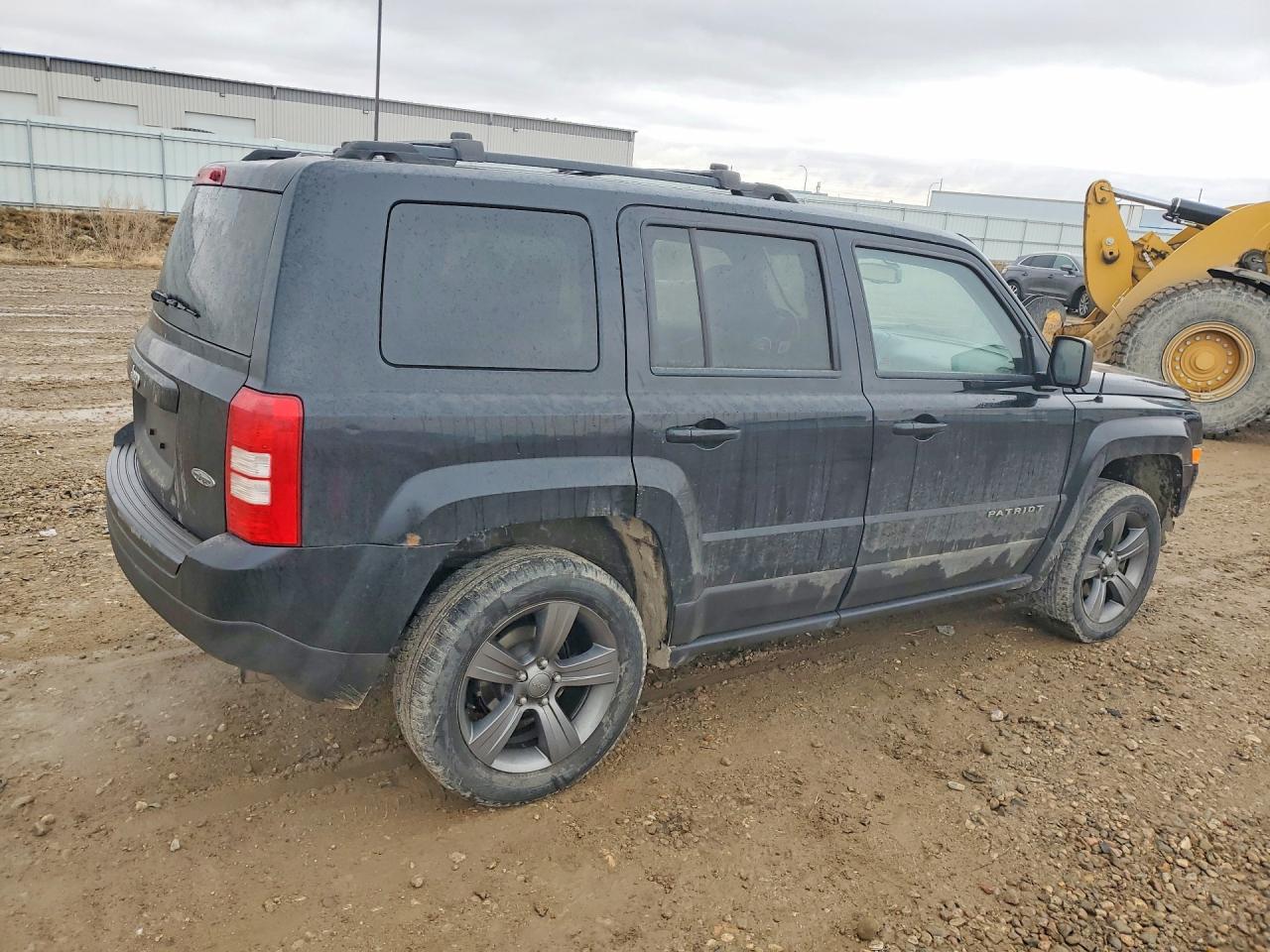 2015 Jeep Patriot Latitude - zdjęcie 3