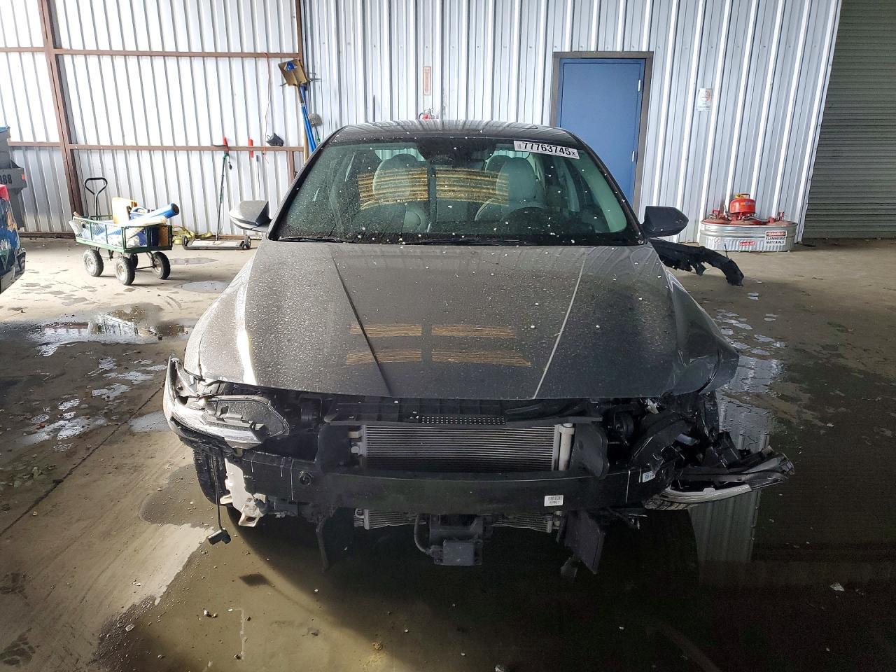 2025 Hyundai Elantra Limited - zdjęcie 5