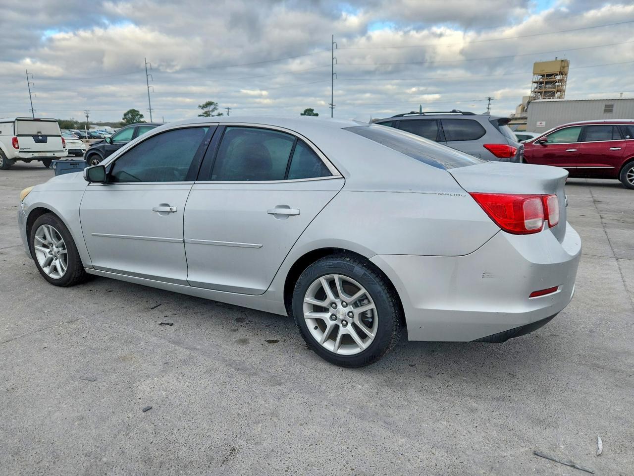 2014 Chevrolet Malibu 1Lt - zdjęcie 2