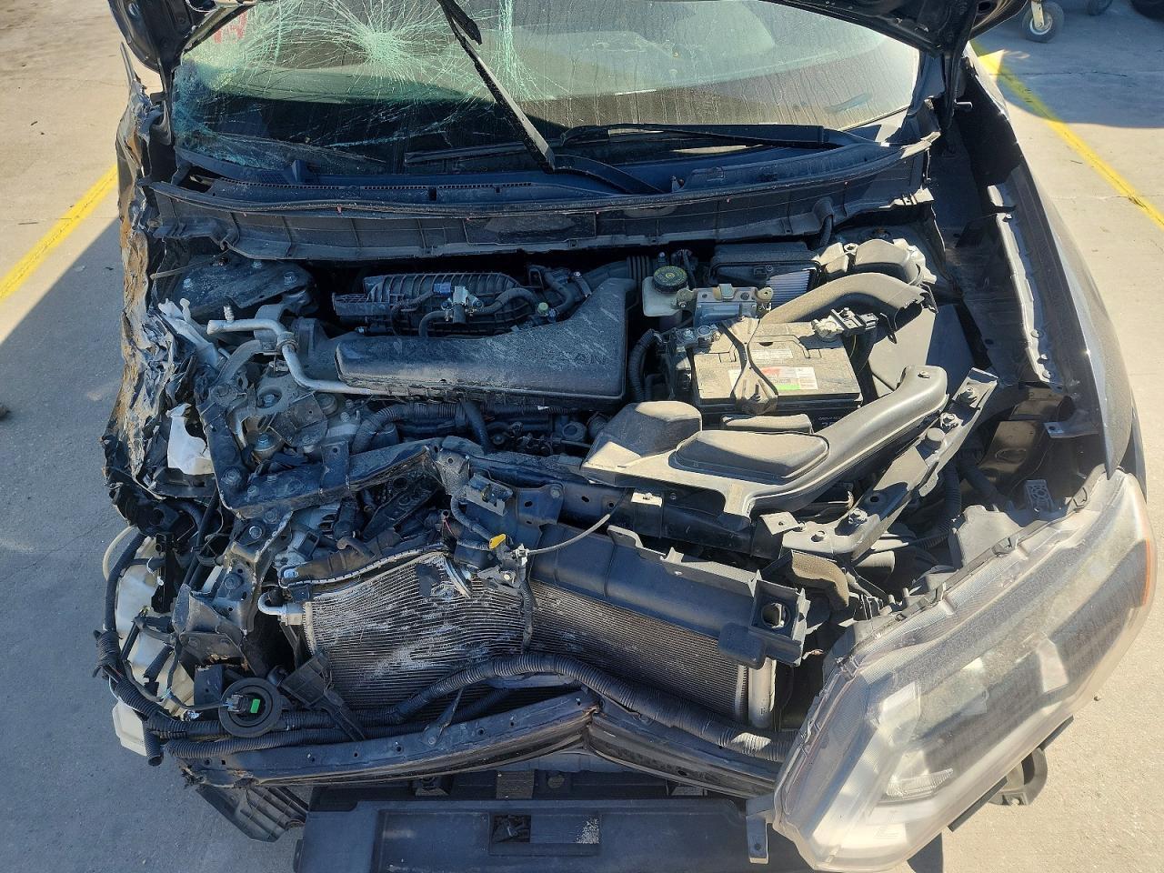 2017 Nissan Rogue S - zdjęcie 11