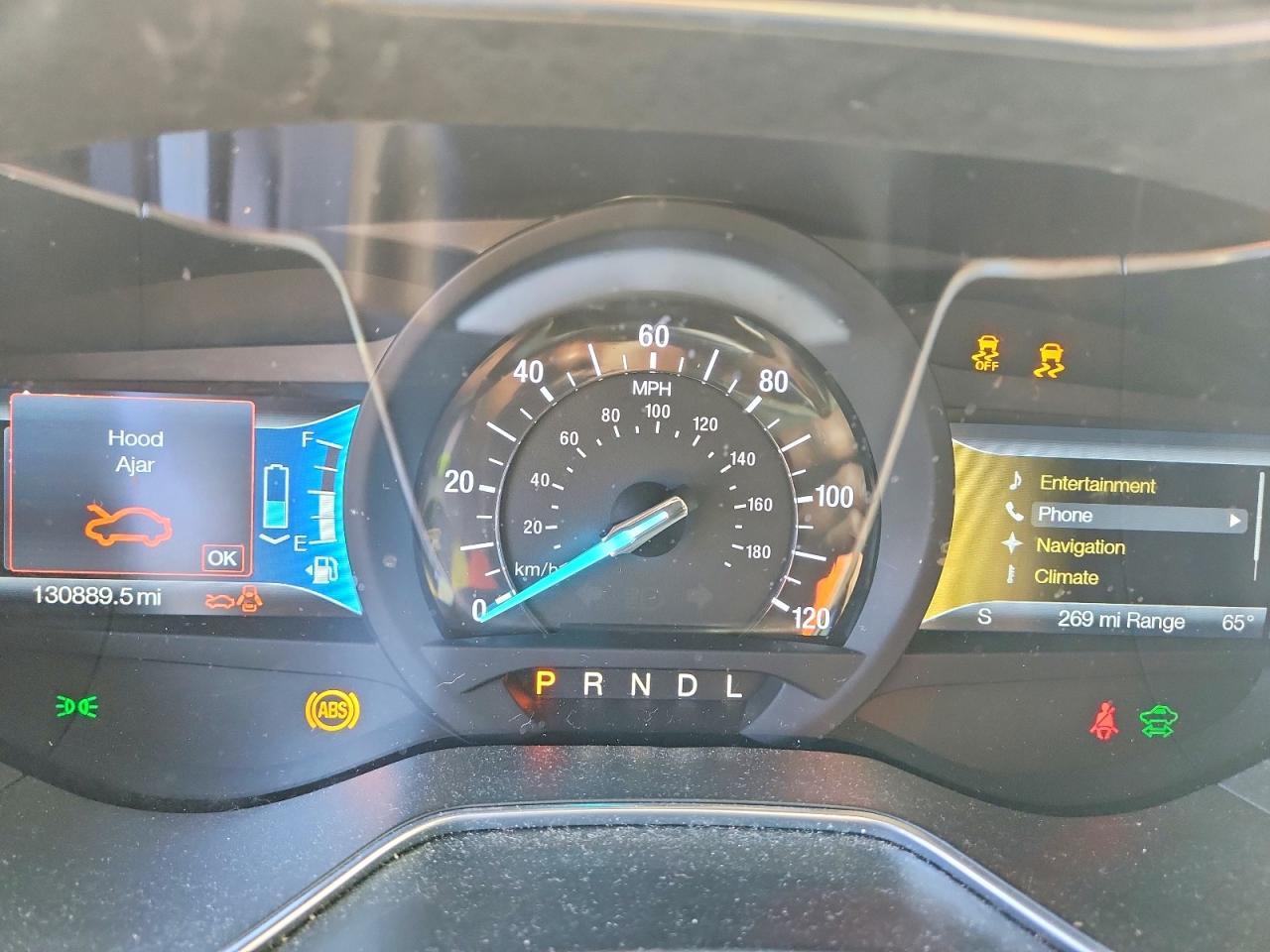 2016 Ford Fusion Titanium Phev - zdjęcie 9