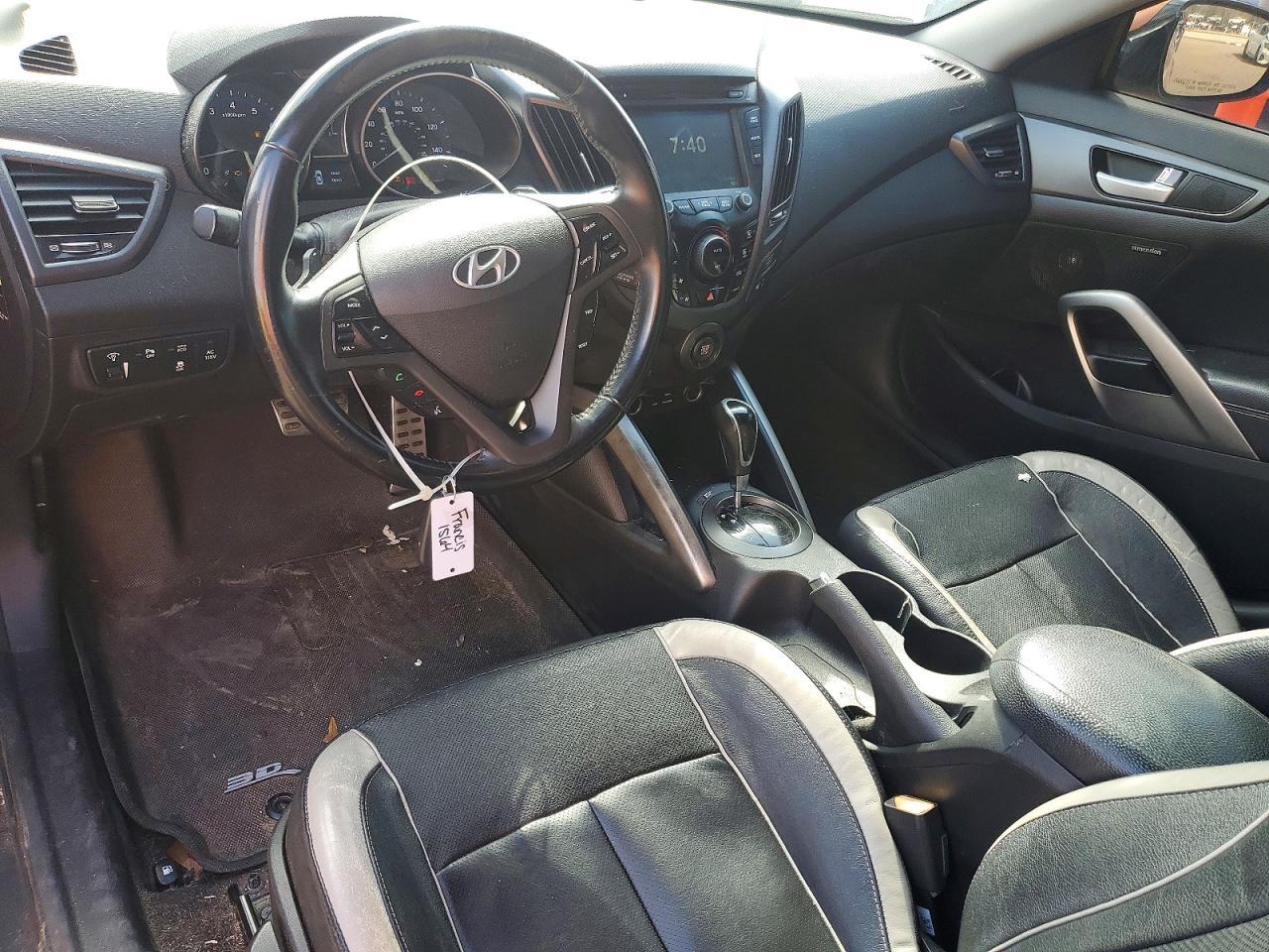 2015 Hyundai Veloster Turbo - zdjęcie 8