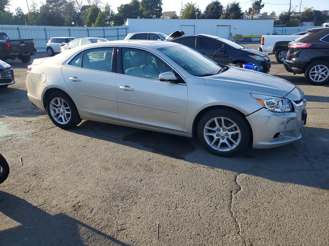 2015 Chevrolet Malibu 1Lt - zdjęcie 4