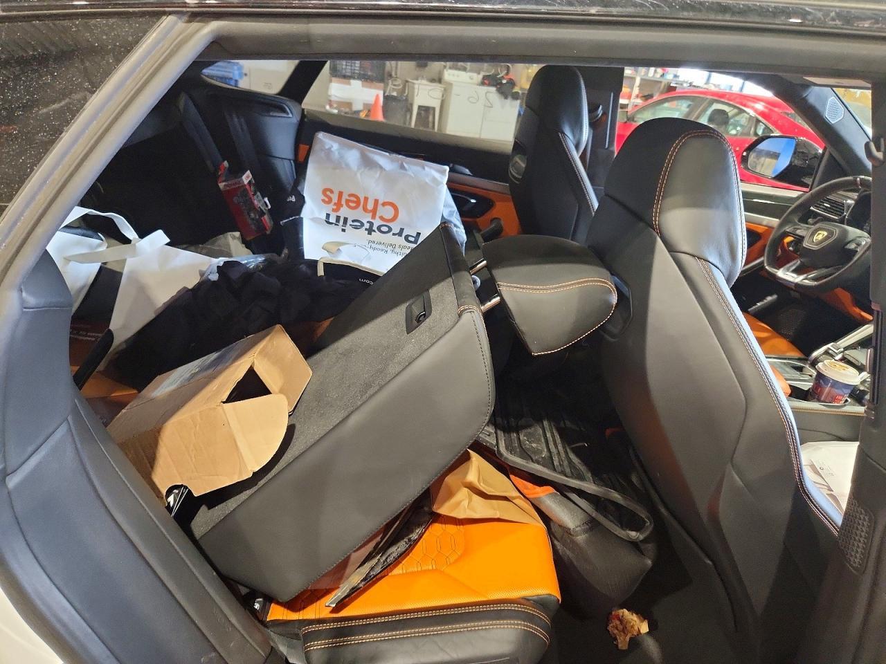 2019 Lamborghini Urus - zdjęcie 11