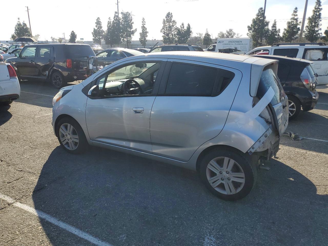 2015 Chevrolet Spark Ls - zdjęcie 2