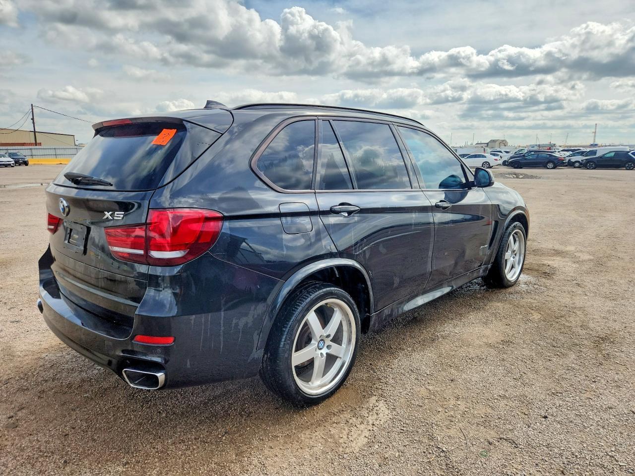 2016 BMW X5 xDrive35I - zdjęcie 3