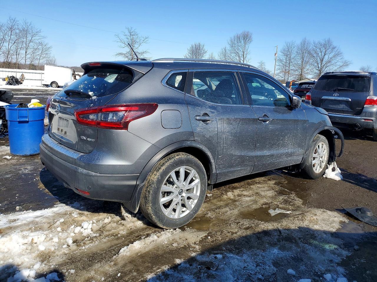 2021 Nissan Rogue Sport Sv - zdjęcie 3
